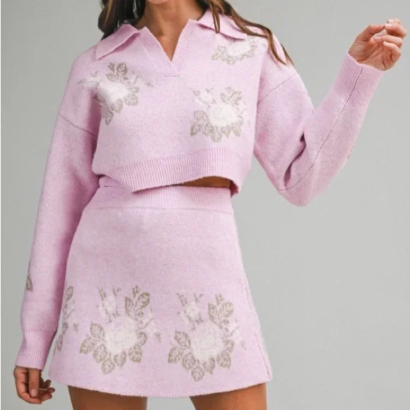 Pink Floral Jacquard Crop Sweater And Skirt Set - Picture 2 of 16